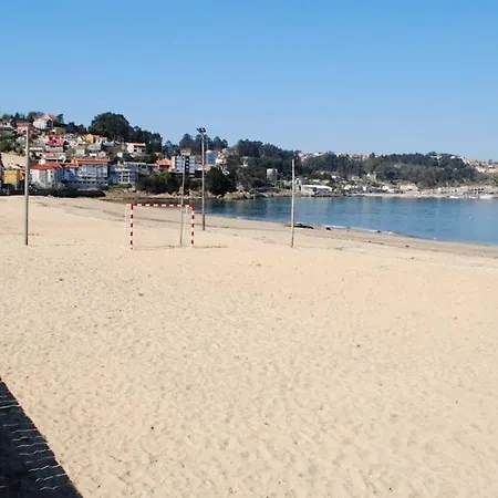 Junto A La Playa * بْويوْ