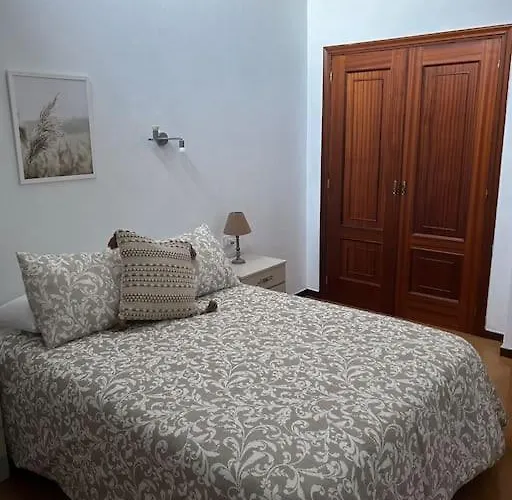 Junto A La Playa Bueu